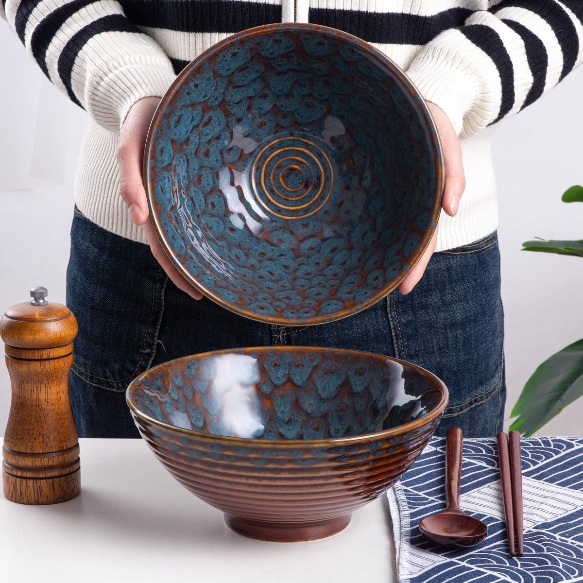 Keramische Japanse Ramen Bowl Noedels Kommen voor Soep Pho Udon Soba Salade Snack Granen Gerechten met Lepels Eetstokjes 900 ml Gift Set (Rode Vis