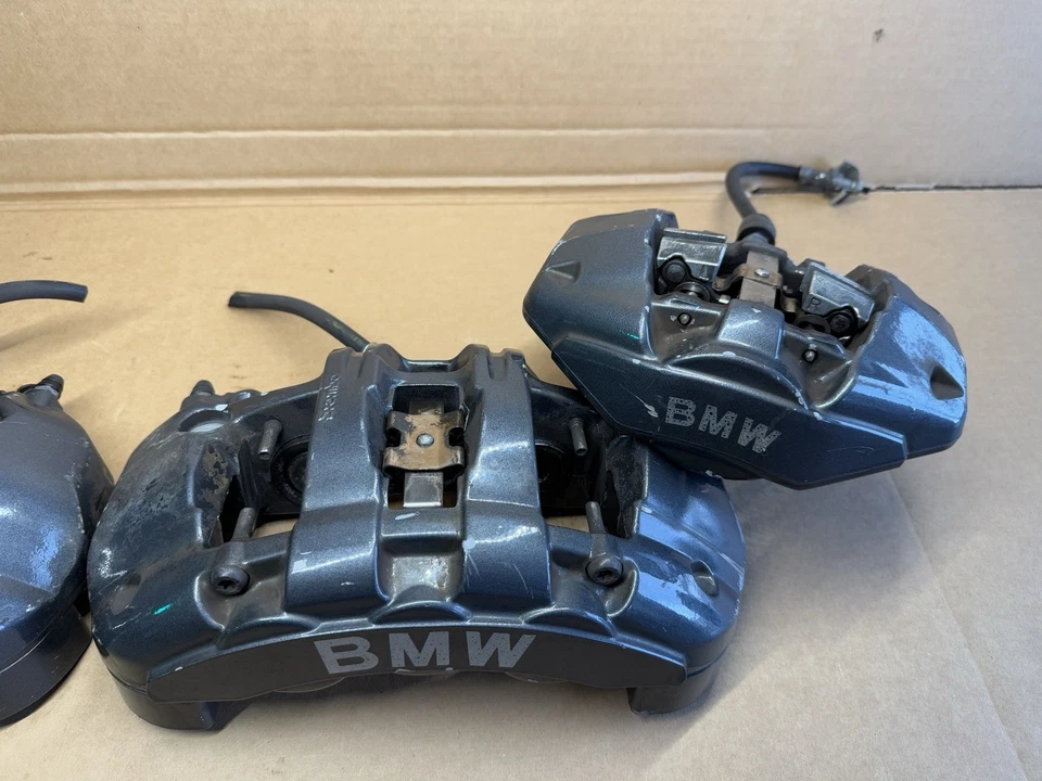 Juego de pinzas de freno Brembo - BMW 135I E82 2009 cupé automático - OEM Foto 3 de 4