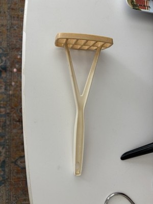 Vintage Foley Potato Masher Lightweight Nylon Plastic Beige USA