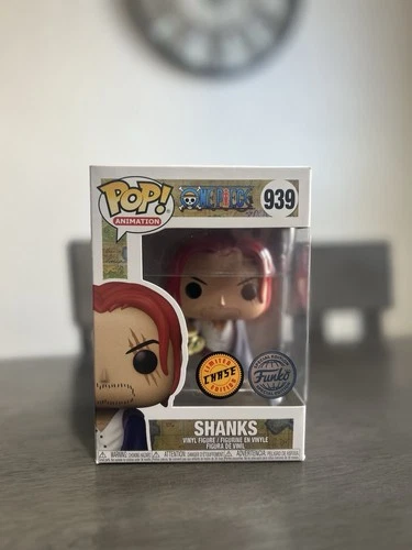 One Piece Shanks Funko Pop 939 CHASE Special Edition New With Protector