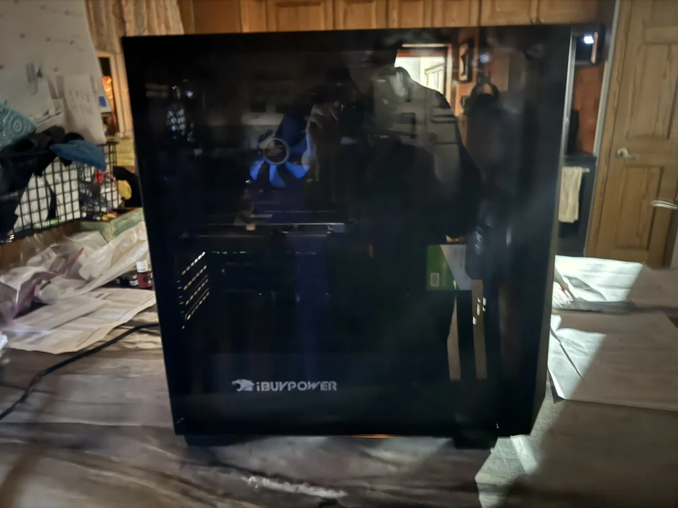 iBuyPower PC - Intel Core i5-8400, 16GB Ram, Nvidia gtx3060ti, 120 SSD, 1TB HDD  - Image 3 of 4