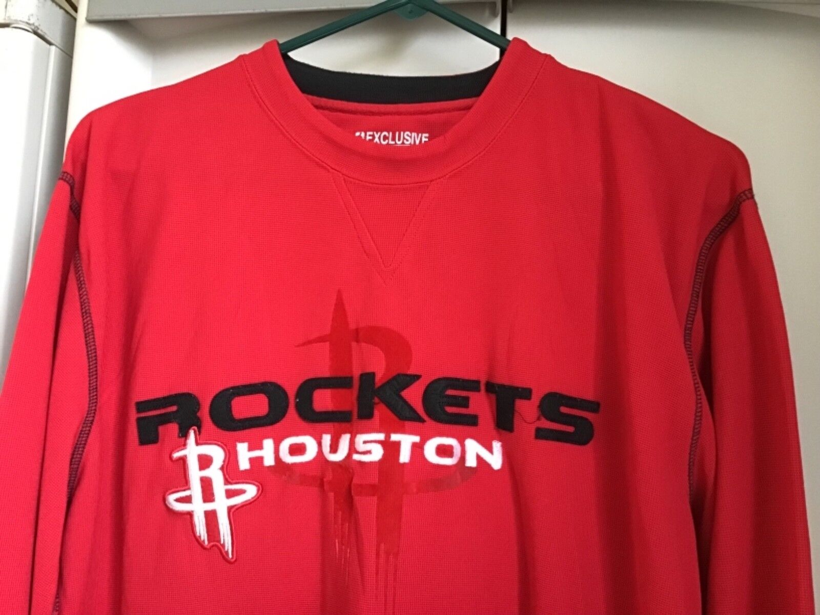 Nike Men's Houston Rockets Red Pre-Game Dri-Fit Long Sleeve T