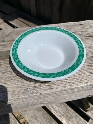 Pyrex Corning Milk Glass Green Leaf band Bowl 6.5" Diameter 707-24