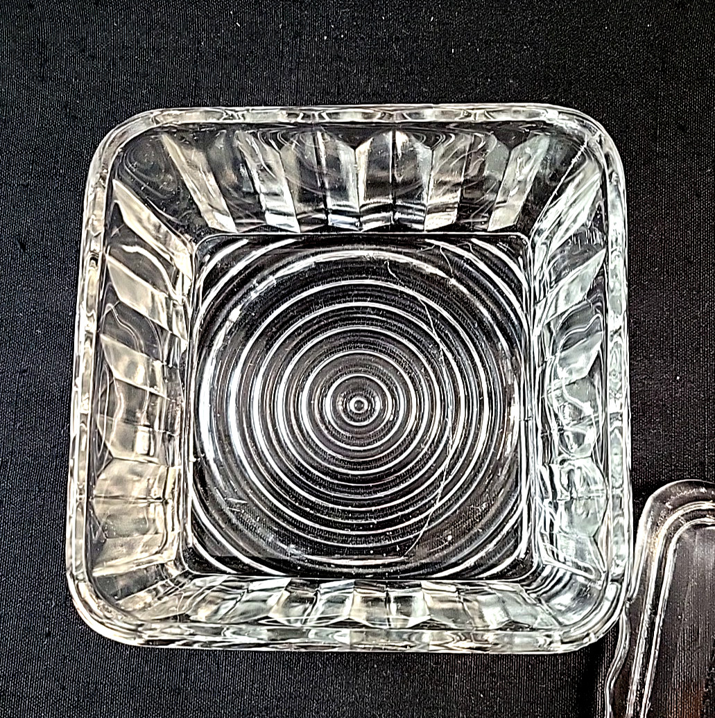 Federal Glass Ribbed Refrigerator Dish w/ Lid 4" x 4" square