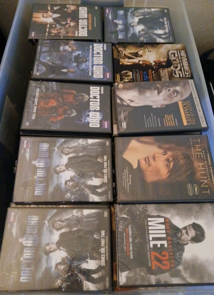 Lot Of Over 500 DVDs and Blu-ray Movies both New And Used. Local Pick Up Only Foto 4 de 4