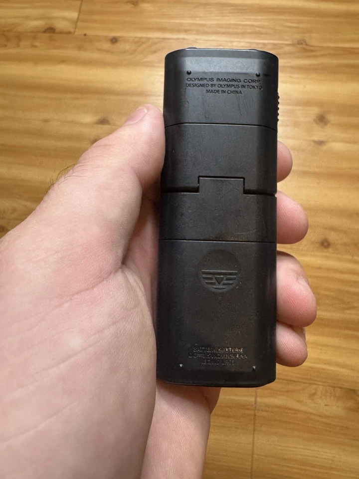 Olympus VN-722PC Digital Voice Recorder Dictation Machine Silver Black - Image 4 of 4