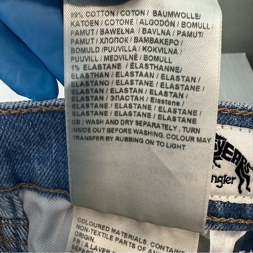 Pantalones de mezclilla recortados Wrangler 672 Wrock tiro alto estilo patada para mujer talla 30x28 - Imagen 13 de 15
