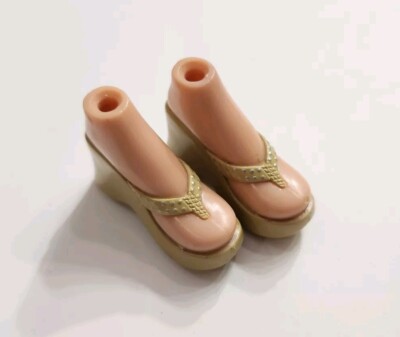 BRATZ DOLL SHOES SHOPPIN MALL STYLE FASHION SHOES BOOTS LIGHT TONE