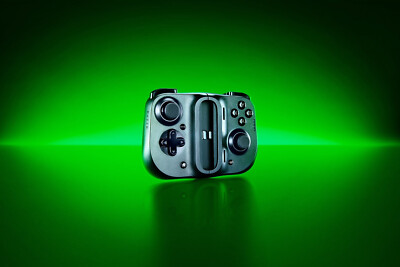 Razer Kishi for iPhone (Xbox) Mobile Gaming Controller Gamepad Lightning Black