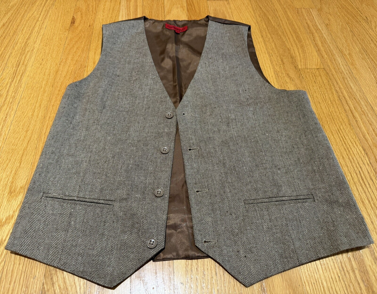 Picture 1 of 4