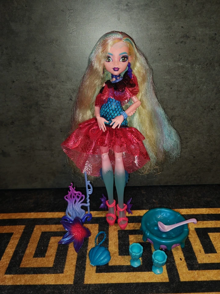 Monster High Puppe Lagoona Blue Monster Ball - Bild 1 von 1