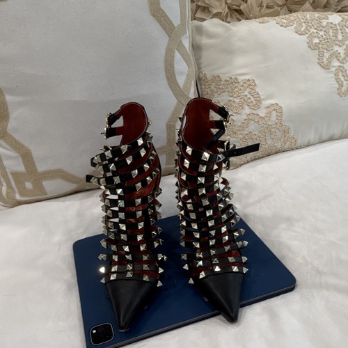 Valentino Garavani Women’s Black Leather Strappy Studded Pointed Toe Heel 8