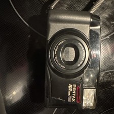 Pentax IQZoom 700 35mm Point  Shoot Camera