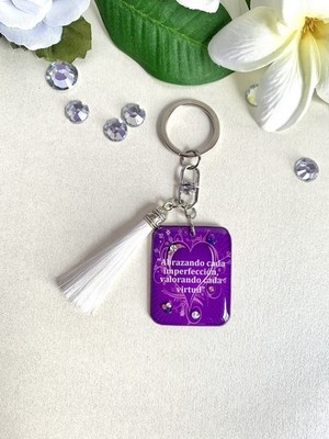 Keychain -  Abrazando cada imperfección, valorando cada virtud  - Gift