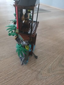 LEGO NINJAGO: Tiger Widow Island (70604) Not Complete 
