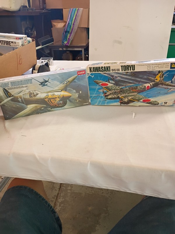 Vintage Lot Of 2 Military Aircraft Kits One Sealed One Open