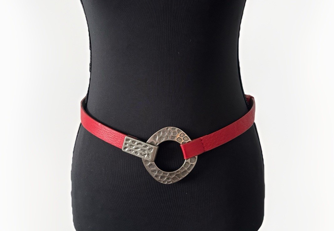 Chicos Leather Belt Extendable Length S/M Red Statement  display picture 2