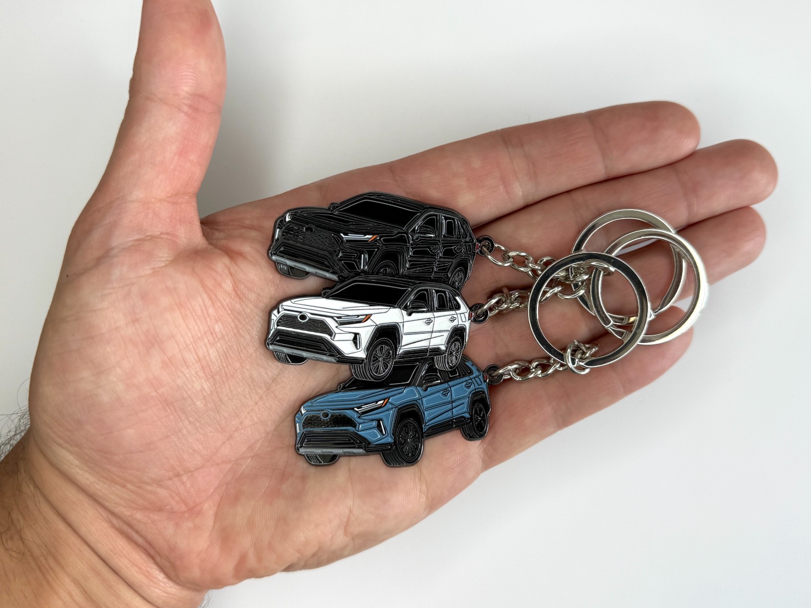 RAV4 Keychain - RAV 4 2025 Accessories metal key chain key fob cover trd