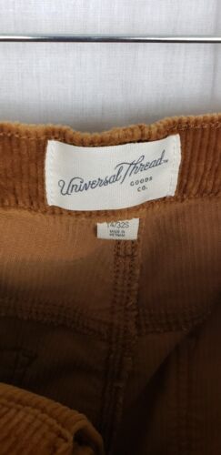 Pantalones de pana marrón acanalados Universal Thread Goods Co. corte bota vintage 14/32 - Imagen 3 de 6