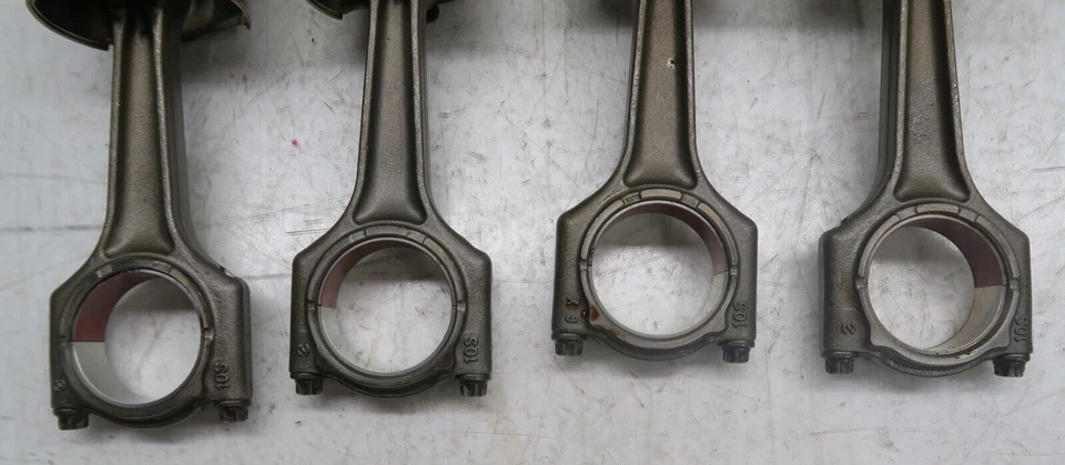 BMW 228i F44 2020-2024 OEM 2,0 L juego de 4 pistones de motor Foto 4 de 4