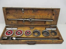 Vintage KR Wilson Ford Flathead Sleeve Puller & Replacer Kit