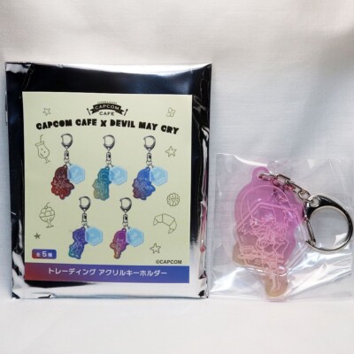アクリルキーホルダー デビルメイクライ カフェ DMC s-l400.jpg