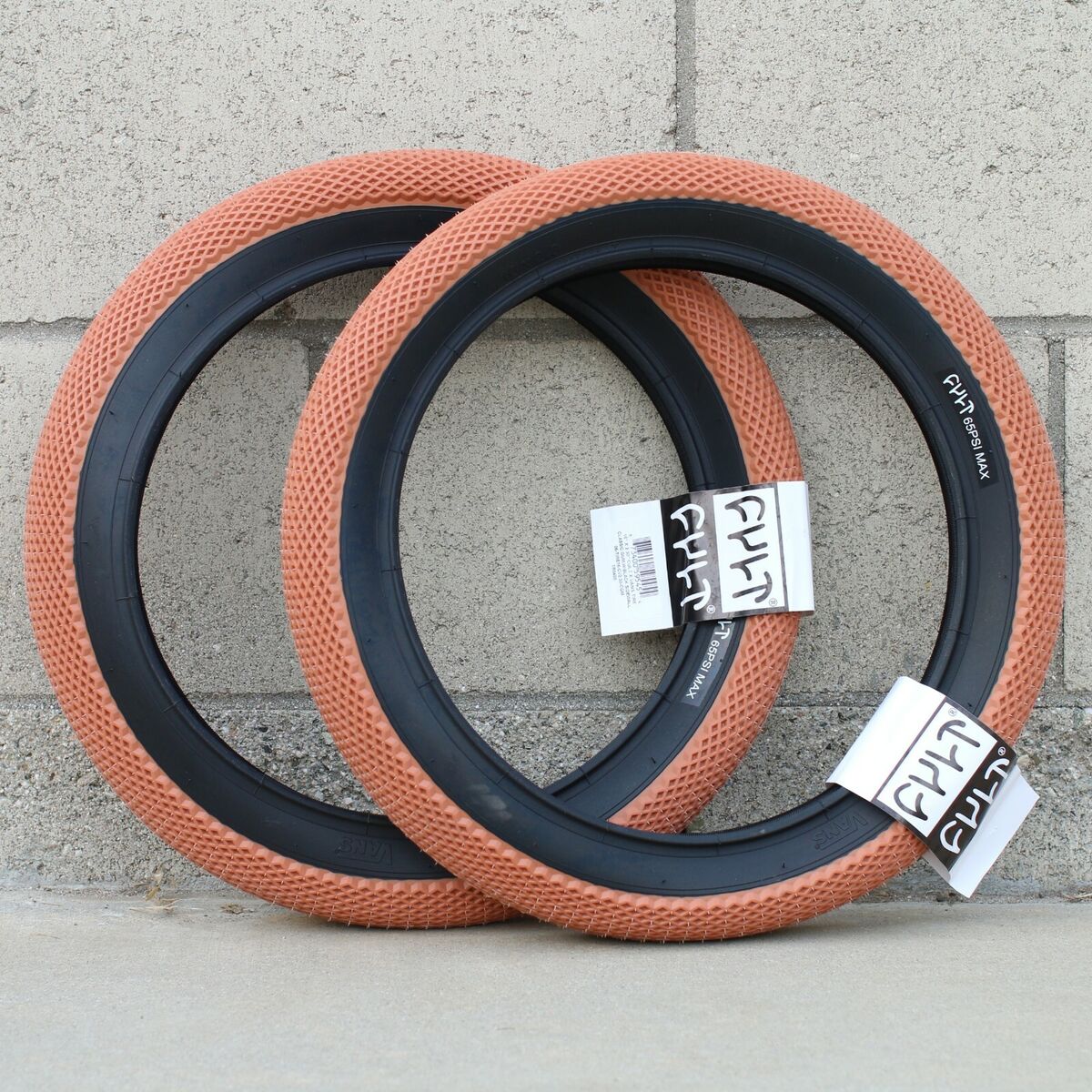 PAIR OF CULT BMX VANS BICYCLE GUM/BLACK TIRES for SMALL PAIR OF CULT BMX VANS BICYCLE GUM/BLACK TIRES for SMALL