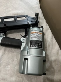 Hitachi NR83A2 3 1/4 in Framing Strip Nailer