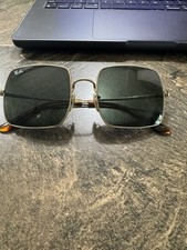 Ray Ban Sunglasses Rb1971. Classic Square Evolve Frames. Green Lens. Gold Frame.