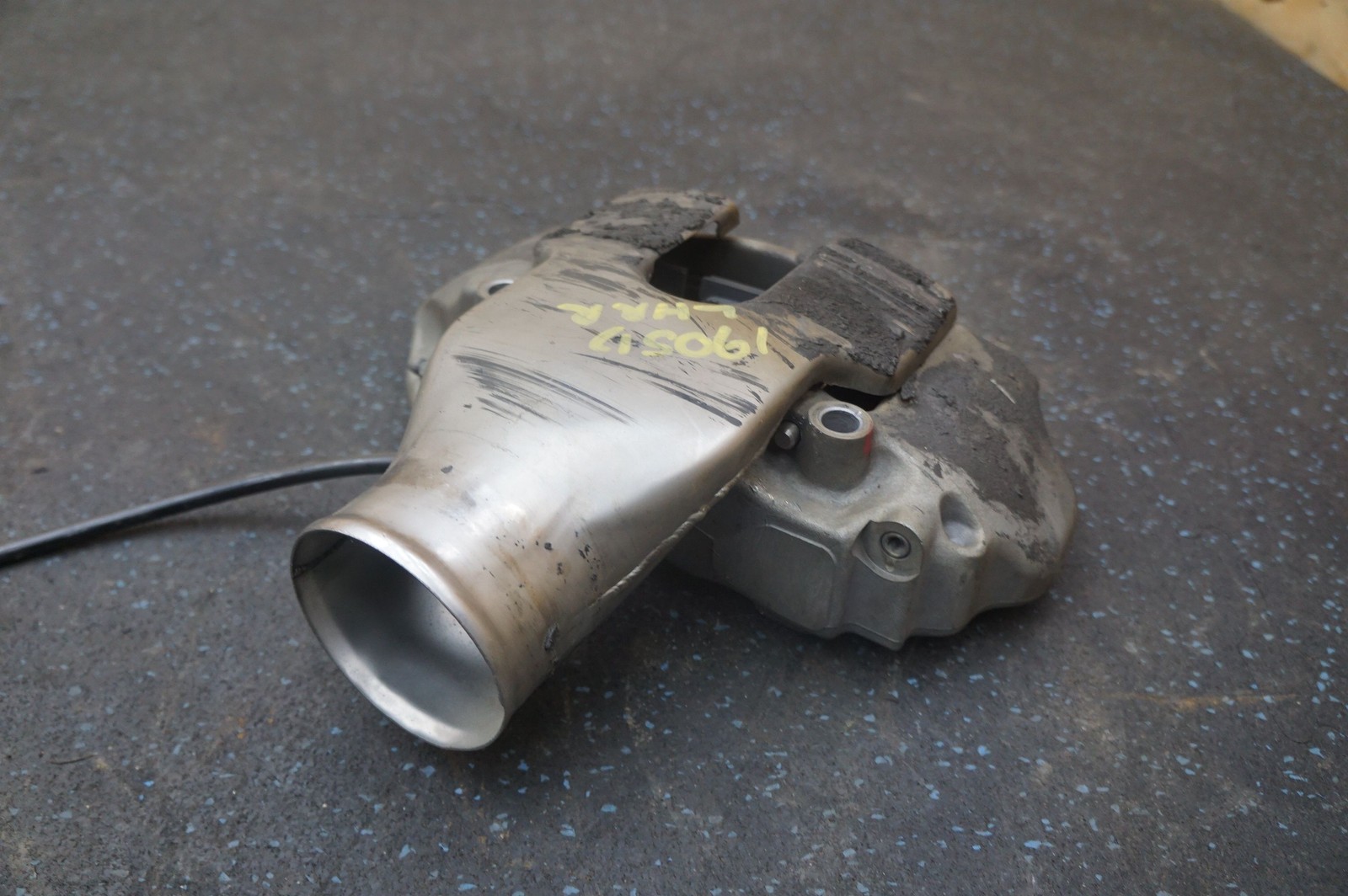 Left Rear Brake Caliper Assembly 267122 OEM Ferrari 458 Challenge LH