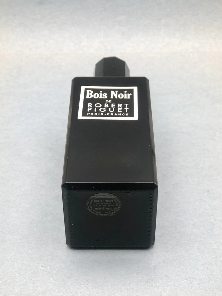 Robert Piguet - Bois Noir EDP - 3,4 oz/100 ml (caja abierta) Foto 4 de 4