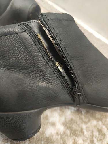 Ecco Ankle Boots Womens Size 8 - Picture 9 of 12
