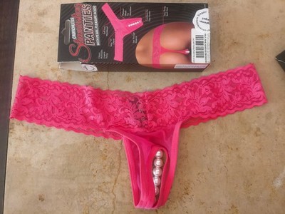 Hustler Sexy Damen Ouvert String Gr. S/M Spitze Pink mit Perlen offener schritt