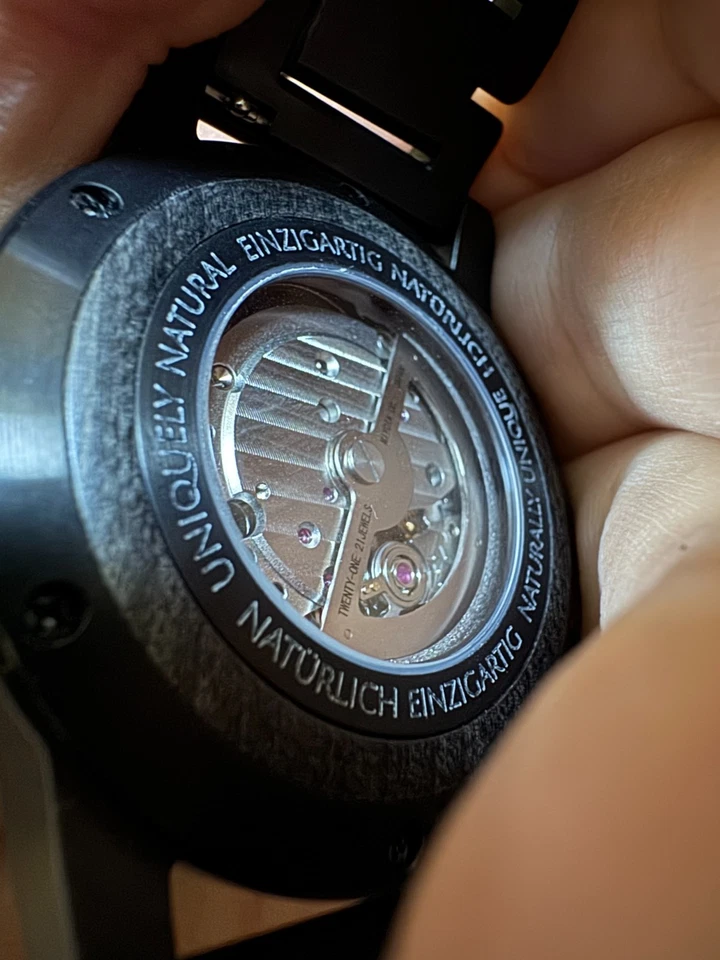 Reloj Automático Holzkern Brisbane Madera de Arce y Arce Acero Inoxidable Negro Foto 2 de 4