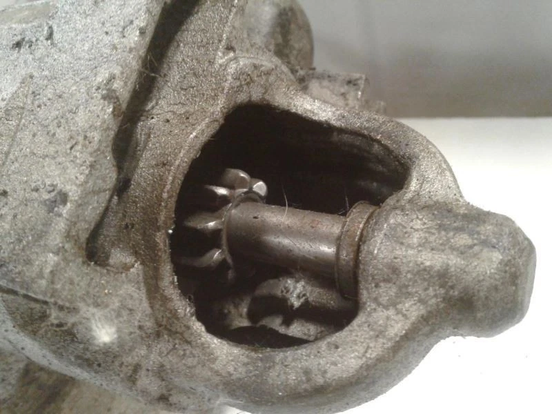 Starter Motor 8-305 ID 1998430 Fits 83-84 BONNEVILLE 578339 - Image 2 of 4