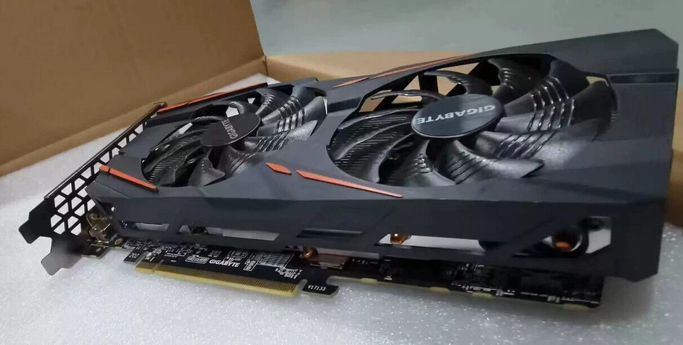 Gigabyte amd radeon rx 580 8gb gddr5 graphics card - Image 2 of 4