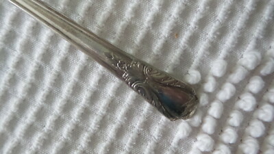 【Wm Rogers】 Avalon Cabin ディナーセット 6名用サーバー Wm Rogers】 Avalon Cabin ディナーセット 6名用サーバー Wm Rogers