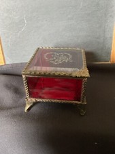 ANTIQUE HANDCRAFTED ARTISAN TREASURE BOX STAINED GLASS 3 x 2 1/2 GOOD CONDITION