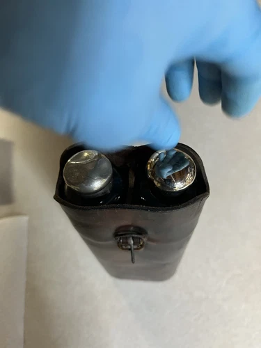 Antique Double Barrel Leather Flask ,Crystal Inserts/Silver Caps Extremely Rare - Picture 16 of 20