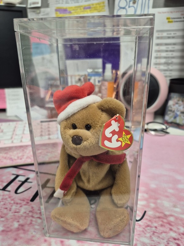 Vintage Ty Beanie Babies Retired Bear with Santa Hat Plush 1996 