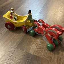 Vintage 1940s Brio Royal Yellow Carriage Wooden Red Horses King Queen RARE