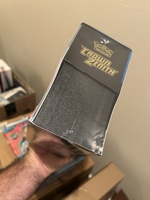 Pokémon TCG: Crown Zenith Elite Trainer Box - 10 Packs