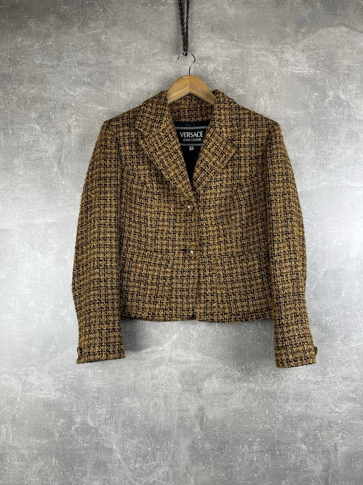 Versace Jeans Alta Costura Vintage Años 90 Tweed Lana Conjunto Blazer Recortado y Mini Falda Foto 3 de 4