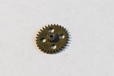 PIÈCE MONTRE MHS 237 AXE DE BALANCIER