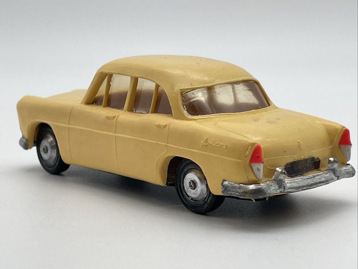 Simca ariane norev d'occasion - Collection
