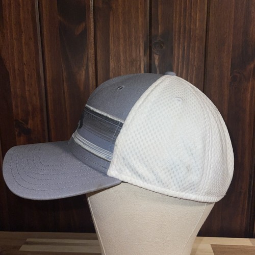 Grau und weiß Callaway Golfhut abgenutzt - Bild 5 von 7