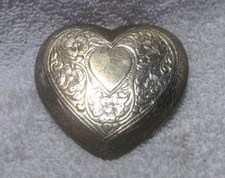 Large Gold Engraved Flower Leaves Filled Heart Belt Buckle Great Vintage Shape