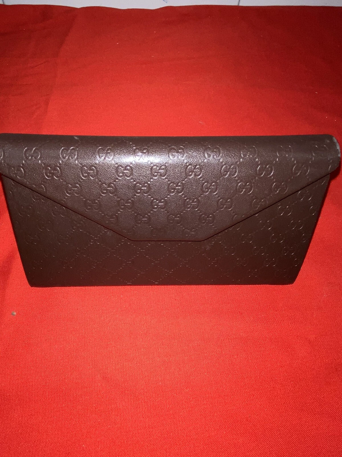 Étui de protection pour lunettes Gucci marron moyen pliable triangle côté rigide