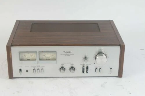 Amplificadores y pre-amplificadores Technics