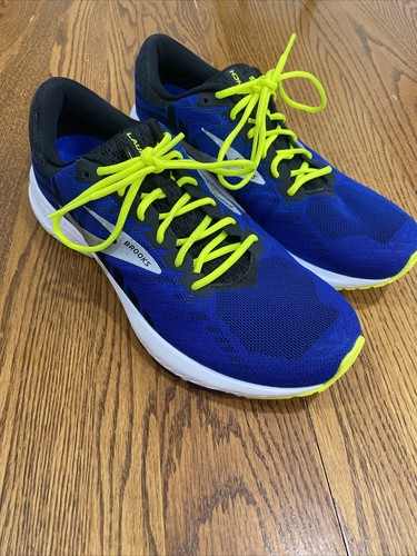 brooks launch size 8